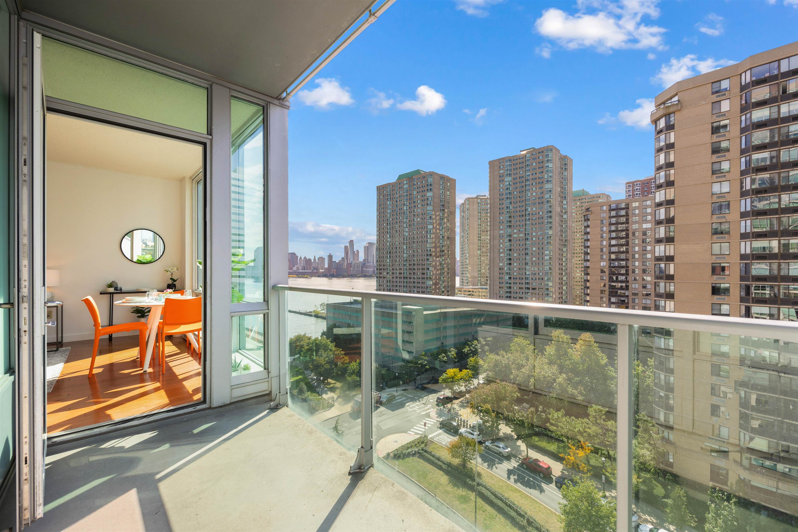 Residential Lease in JC, Downtown 2