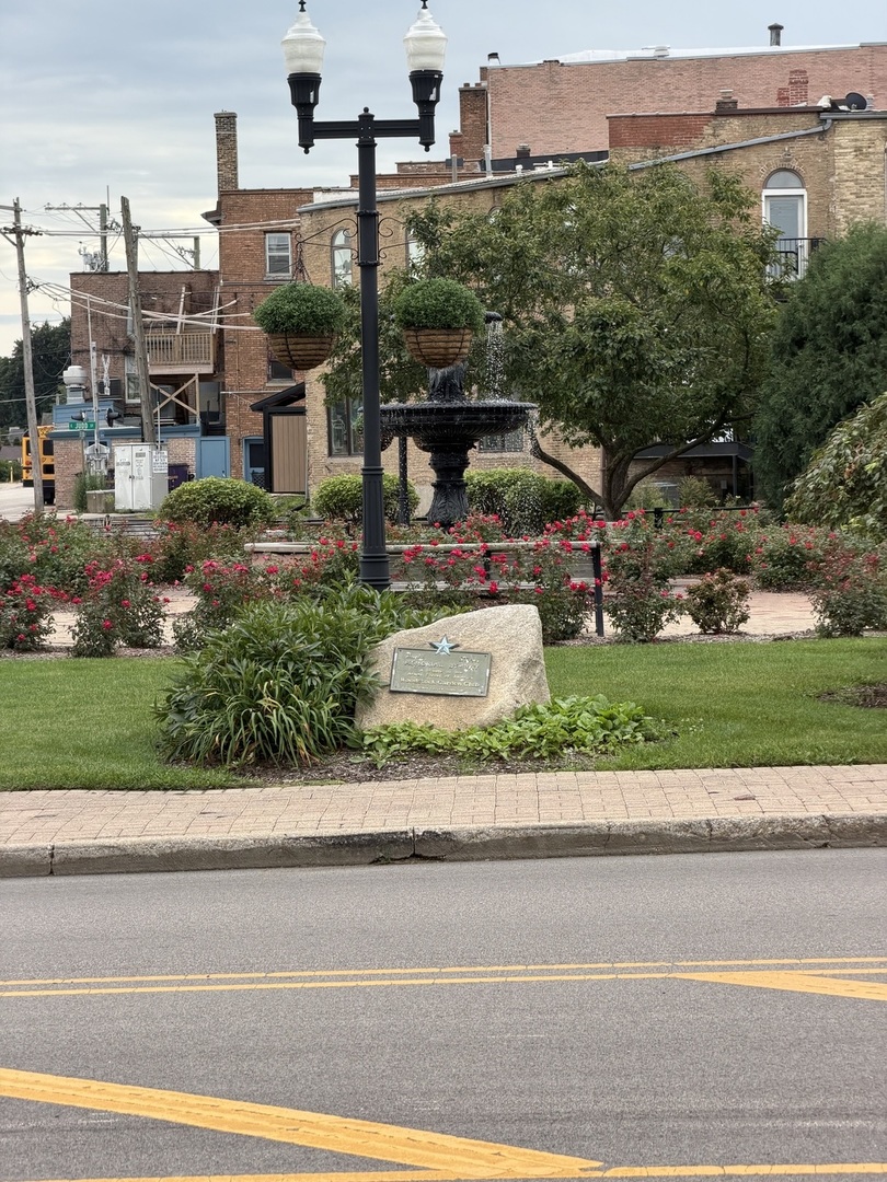 Commercial Lease in Woodstock 3