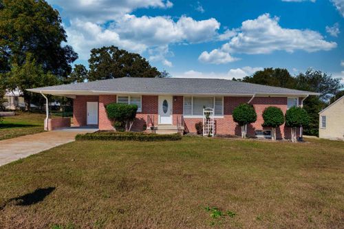 3003 E 14th Ave, Sheffield, AL, 35660-1609 | Card Image