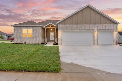 1424 N Carter Way, Republic, MO, 65738-5520 | Card Image
