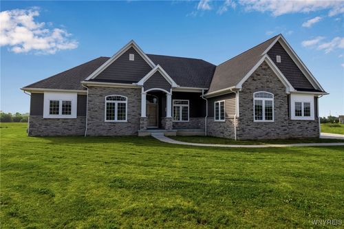 6993 Pine Lake, Pendleton, NY, 14120 | Card Image