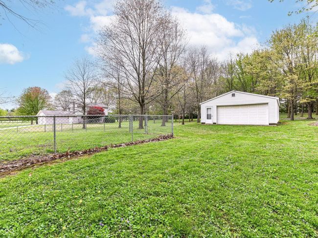6113 N 250 E, House other with 4 bedrooms, 2 bathrooms and null parking in Greenfield IN | Image 46