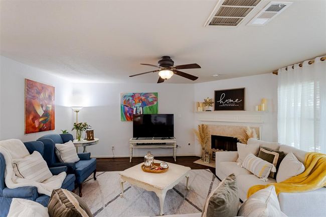 14639 Cypress Cottage Ct, House other with 4 bedrooms, 3 bathrooms and 2 parking in Cypress TX | Image 11