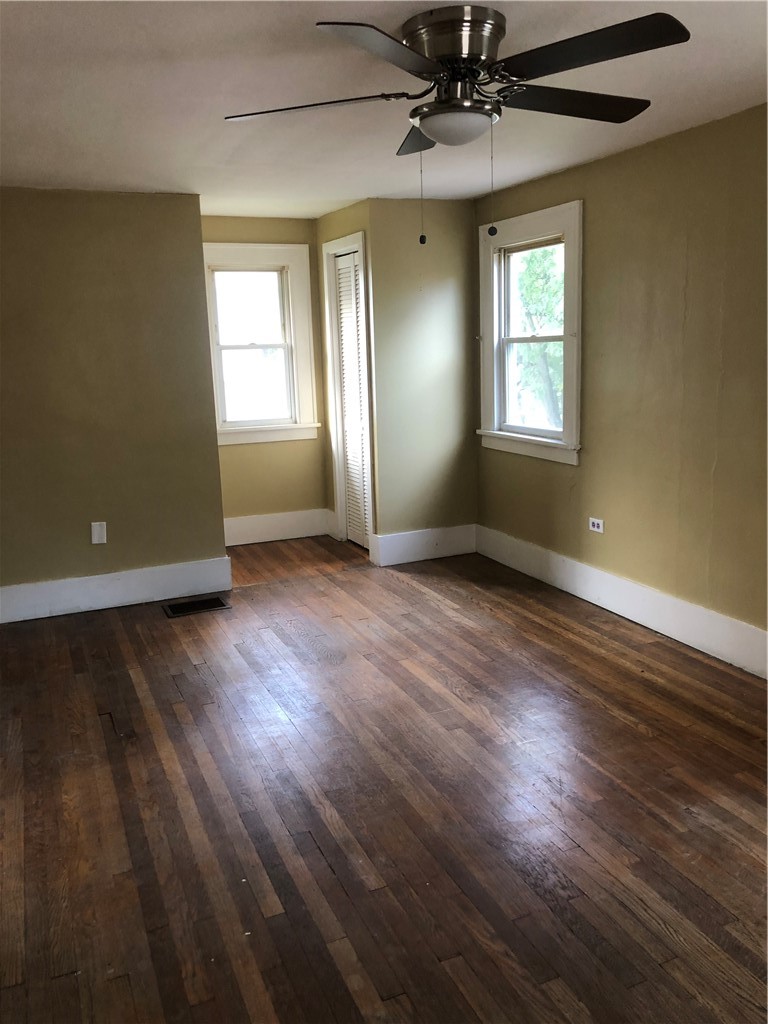 Residential Lease in Rochester 4
