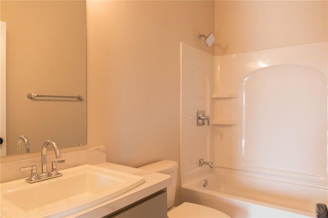 1892 St Peter Ln, House other with 3 bedrooms, 2 bathrooms and null parking in Billings MT | Image 9