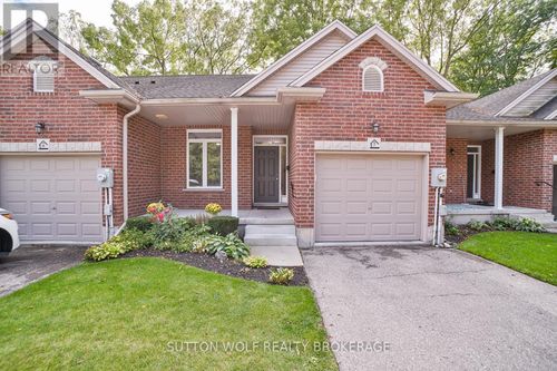 7-384 Head Street N, Strathroy-Caradoc (NE), ON, N7G2J9 | Card Image