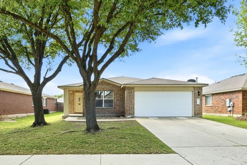 3357 Pioneer Crossing Dr, Round Rock, TX, 78665-4004 | Card Image