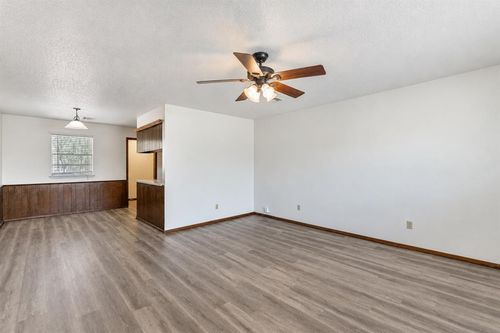 915 Delmar Circle, Oklahoma City, OK, 73160 | Card Image