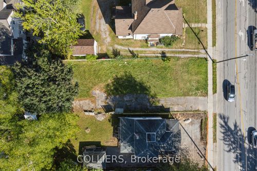 6005 Drummond Rd, Niagara Falls, ON, L2G4L9 | Card Image