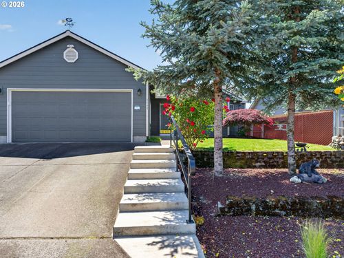 4940 Keiko Ct Ne, Salem, OR, 97305-2863 | Card Image