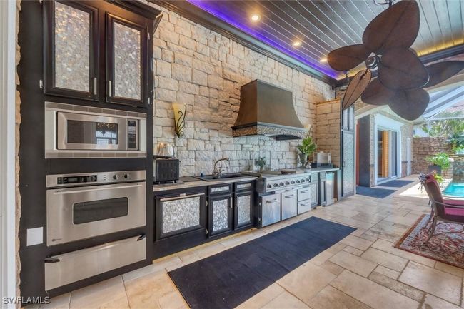 Outdoor Kitchen | Image 35
