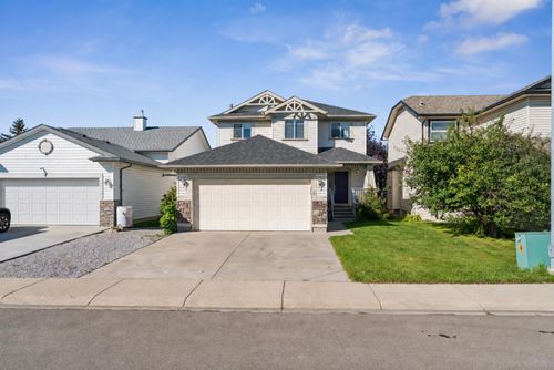 8 Fairways Pl Nw, Airdrie, AB, T4B2R7 | Card Image
