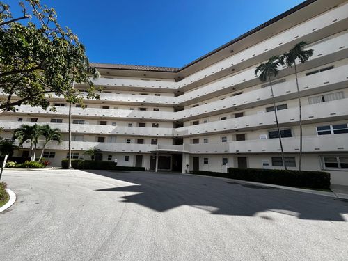 apt-206-390 N Federal Hwy, Deerfield Beach, FL, 33441-2208 | Card Image