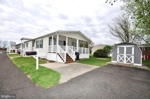 3573 Aster Ave, FEASTERVILLE TREVOSE, PA, 19053-4906 | Card Image