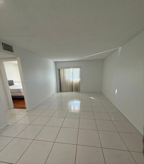 apt-c3010-17530 Nw 68th Ave, Hialeah, FL, 33015-4039 | Card Image