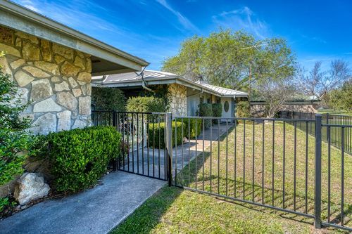 1504 Azure, Horseshoe Bay, TX, 78657 | Card Image