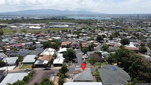 1267 Wanaka Street, Honolulu, HI, 96818 | Card Image