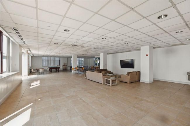 In addition to cinema and media room not shown. | Image 16