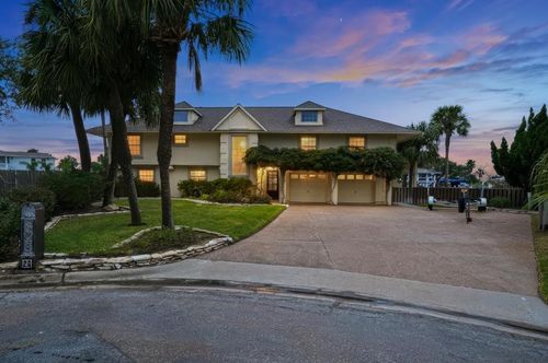 25 Luau Ln, Rockport, TX, 78382-3723 | Card Image