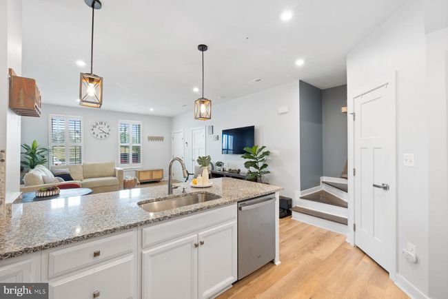 43 - 10124 American Pharoah Ln, Townhouse with 3 bedrooms, 3 bathrooms and null parking in LAUREL MD | Image 12