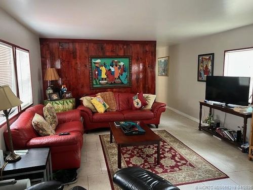 6315 S Ash Ln, Lantana, FL, 33462-2076 | Card Image