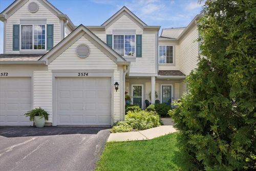 2574 Arcadia Cir, Naperville, IL, 60540-8393 | Card Image
