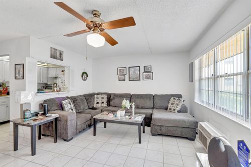 210 Chatham K, West Palm Beach, FL, 33417-1833 | Card Image