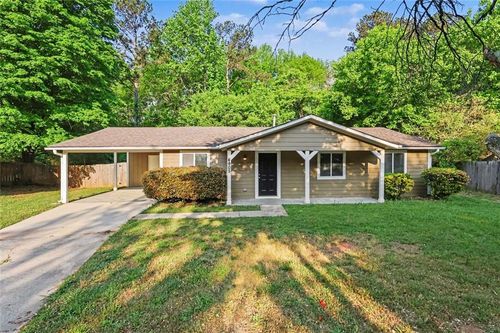 4905 Glenside Ct, Stone Mountain, GA, 30088-2304 | Card Image