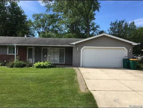 40969 Hollydale, Novi, MI, 48375-3519 | Card Image