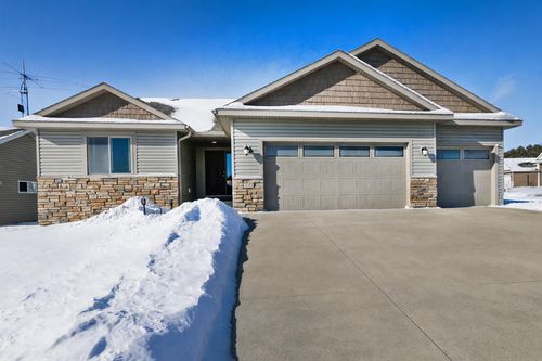 481 Manor Garden Ln Nw, Rochester, MN, 55901-7422 | Card Image