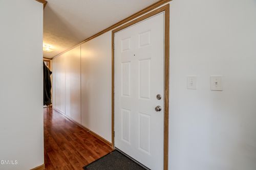 4755 British Dr, Bismarck, ND, 58503-7882 | Card Image