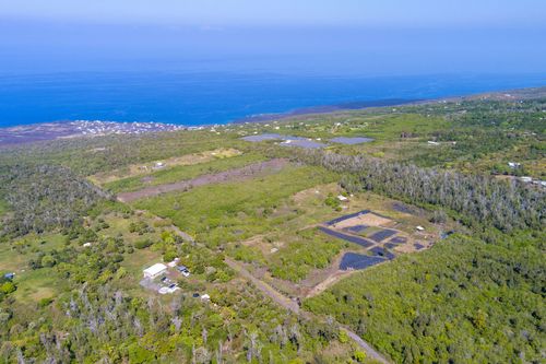 12 Mamalahoa Hwy, Captain Cook, HI, 96704 | Card Image