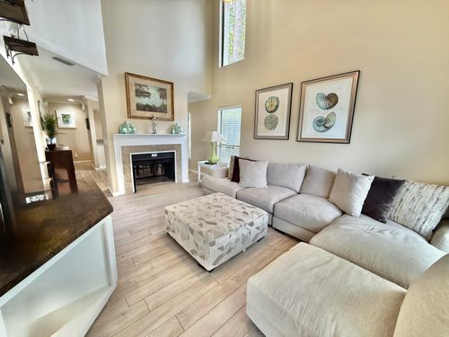 6d-6 Wimbledon Ct, Miramar Beach, FL, 32550-4215 | Card Image