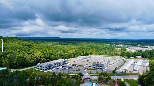 a-203-670 Balm Beach Rd E, Midland, ON, L4R0J6 | Card Image