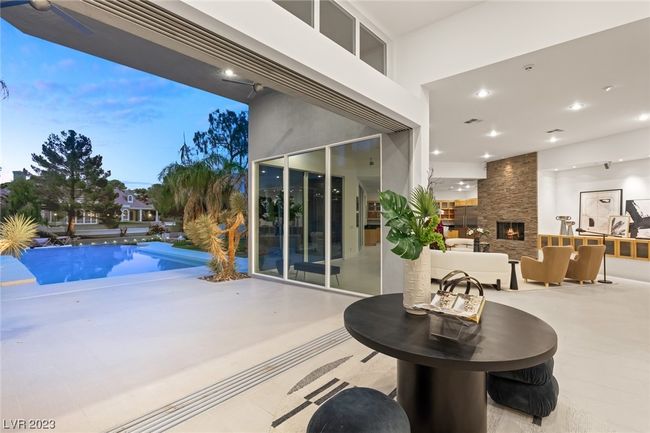 2825 Coast Line Ct, House other with 4 bedrooms, 5 bathrooms and null parking in Las Vegas NV | Image 4