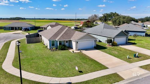 272 Lakefront Cir, Summerdale, AL, 36580-5000 | Card Image