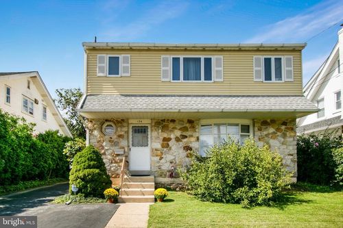 134 Columbus Ave, HAVERTOWN, PA, 19083-3313 | Card Image