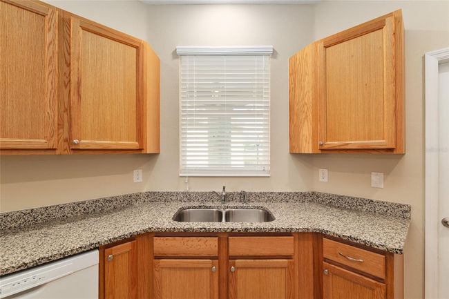 9820 Sw 99 Th Loop, House other with 2 bedrooms, 2 bathrooms and null parking in Ocala FL | Image 28