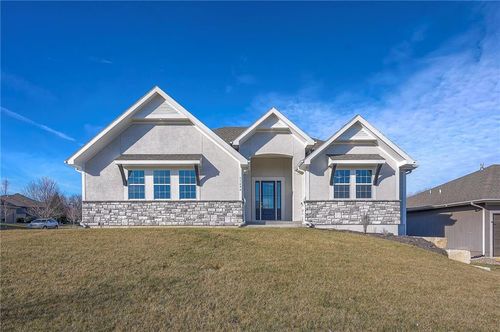 11494 Longview Rd, Olathe, KS, 66061-3022 | Card Image