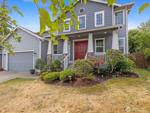 28200 70th Ave Nw, Stanwood, WA, 98292-7001 | Card Image