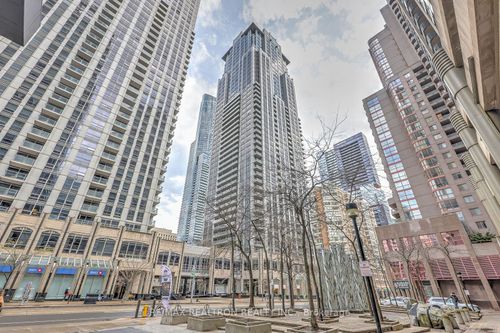 610-761 Bay St, Toronto, ON, M5G2R2 | Card Image