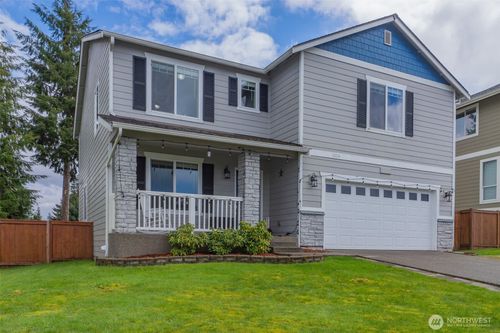 1804 Harborview Dr, Aberdeen, WA, 98520-1030 | Card Image