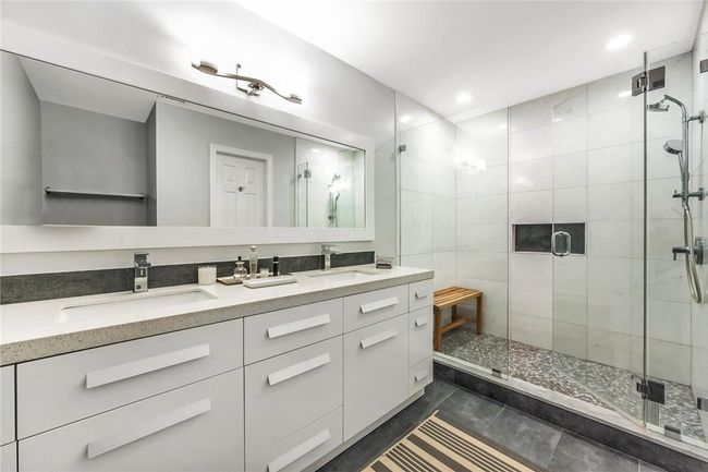 Large en-suite bathroom for primary bedroom. | Image 21