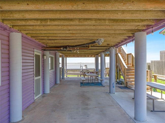 327 Bayshore Dr, House other with 3 bedrooms, 3 bathrooms and null parking in Palacios TX | Image 37
