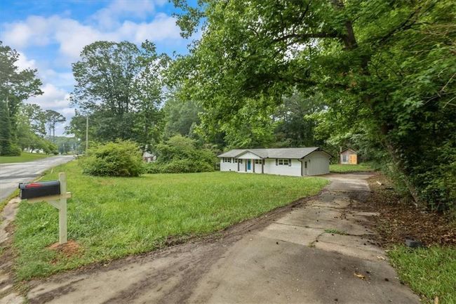 2091 Chestnut Log Dr, House other with 3 bedrooms, 2 bathrooms and null parking in Lithia Springs GA | Image 20
