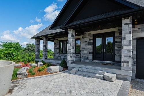 10 Inverhill Rd, Ariss, ON, N0B1B0 | Card Image