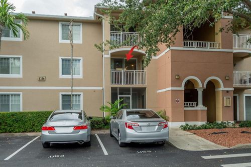 203-6386 Emerald Dunes Dr, West Palm Beach, FL, 33411-2761 | Card Image