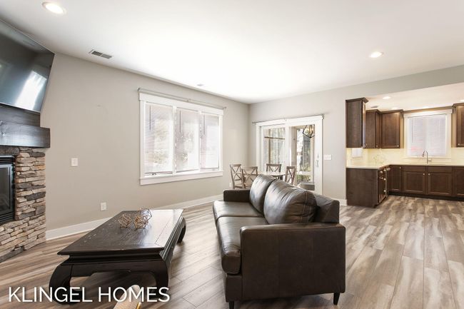UNIT-14 - 920 W Savidge St, Condo with 3 bedrooms, 3 bathrooms and null parking in Spring Lake MI | Image 6