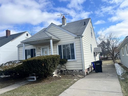 6760 Evergreen Ave, Detroit, MI, 48228-3968 | Card Image