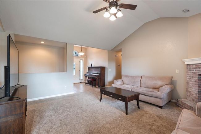 3100 Clarendon Rd, House other with 5 bedrooms, 3 bathrooms and null parking in Sedalia MO | Image 14